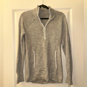 Lululemon grey pullover